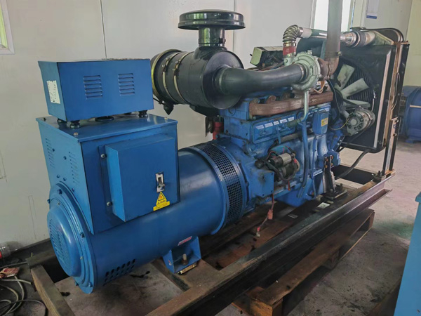 蓝田100kW柴油发电机组使用多级机油有哪些优缺点？